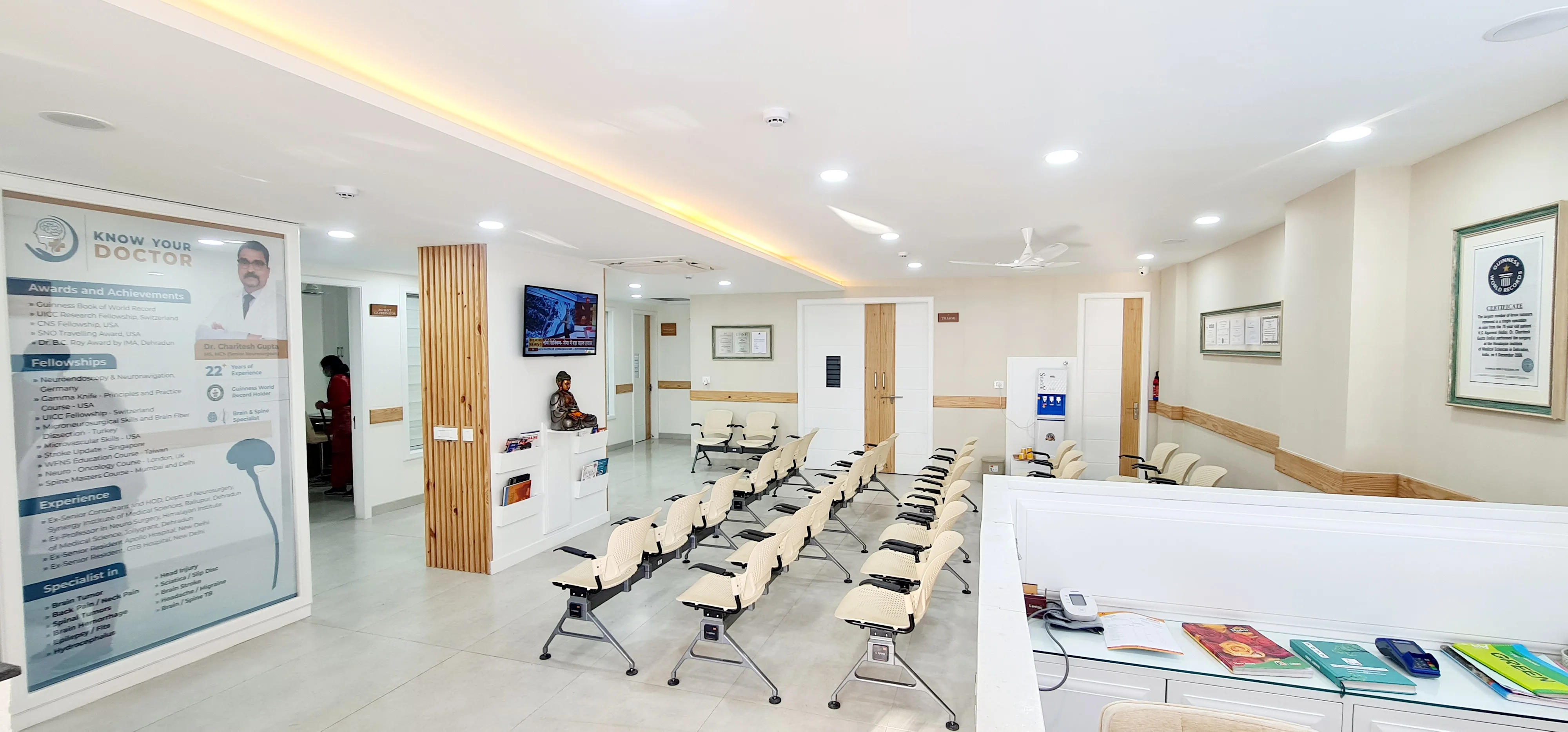 Dr. Charitesh Gupta in Neuro and Spine Center