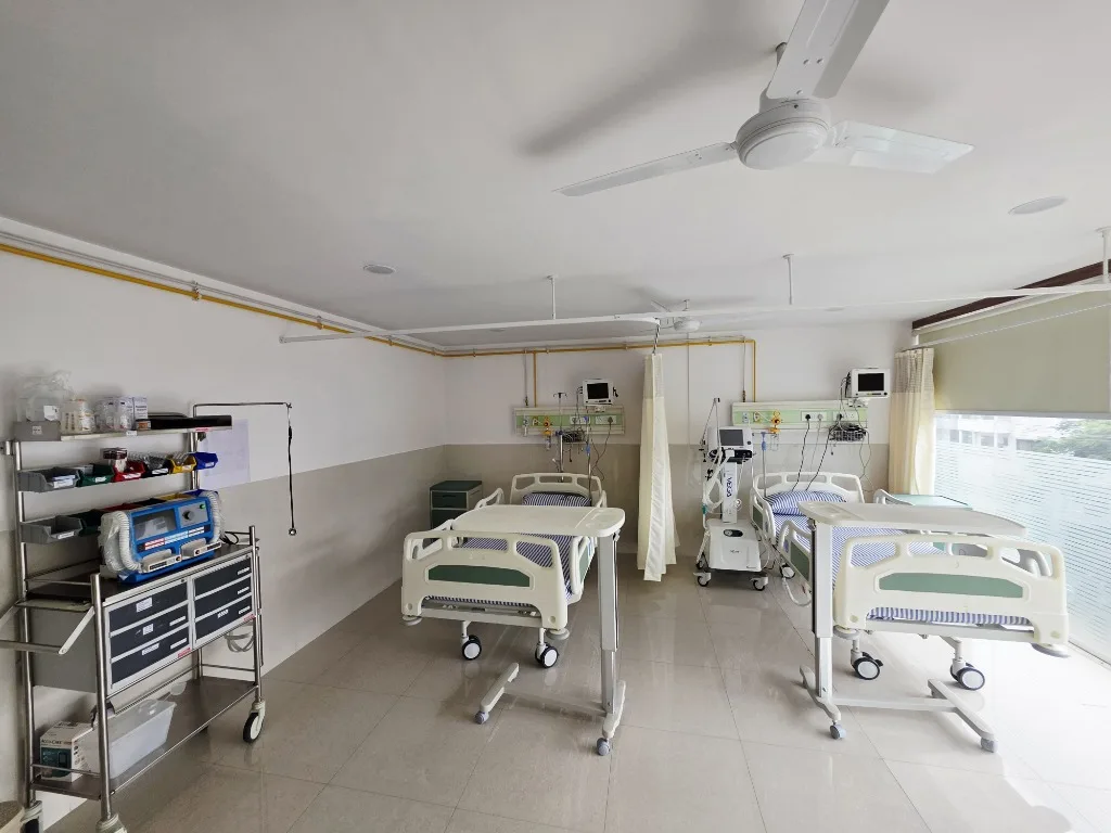 Neuro and Spine Center ICU Facility